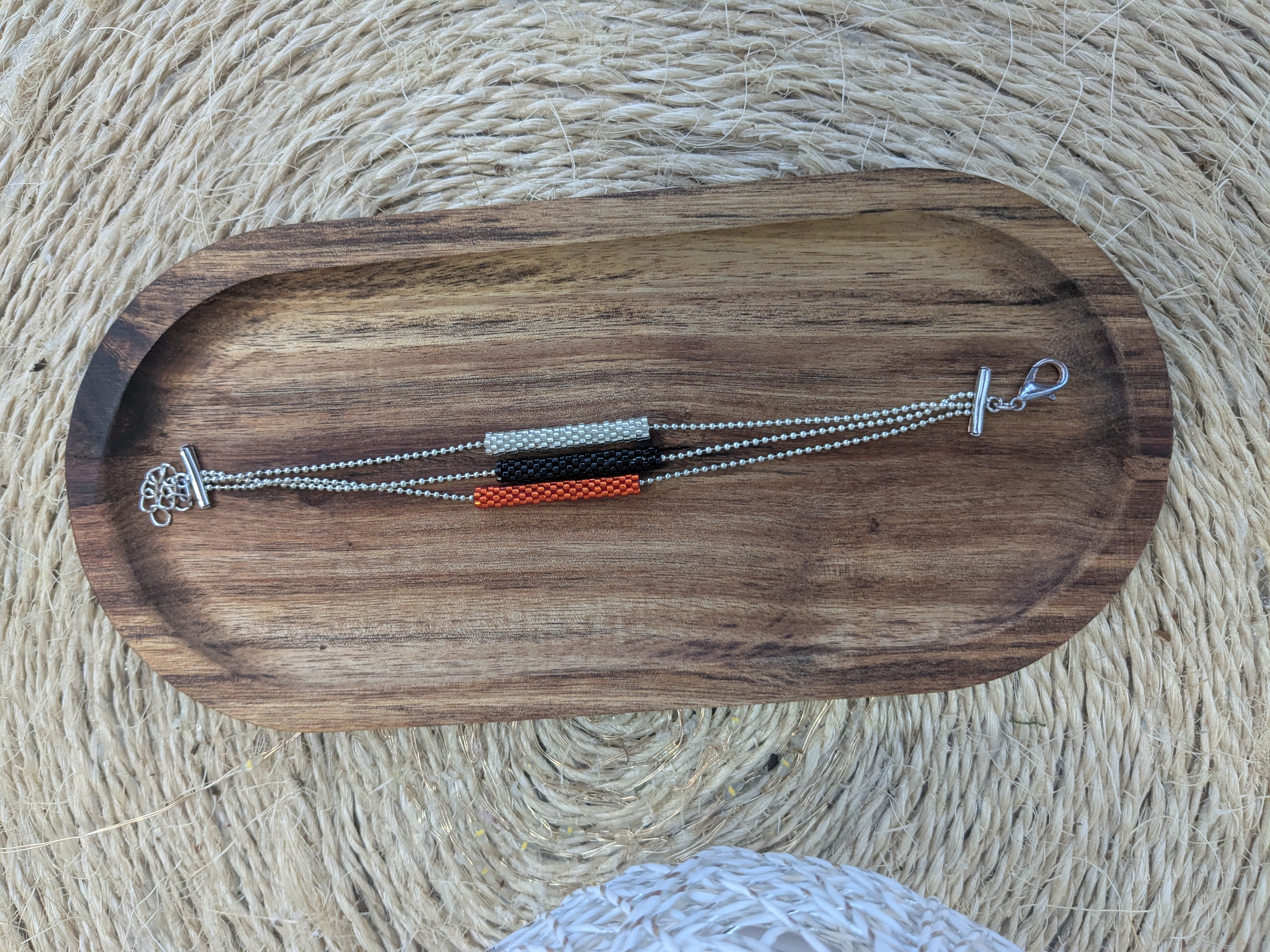 Bracelet multibrins en perles tissées - Image 2